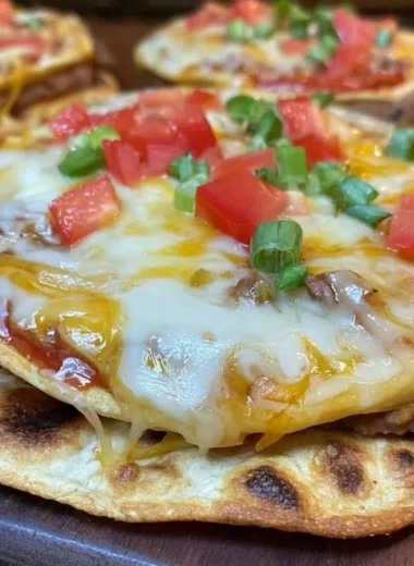 Delicious homemade Taco Bell-style Mexican pizzas with toppings