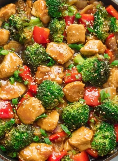 Keto stir fry with vegetables and chicken in a skillet