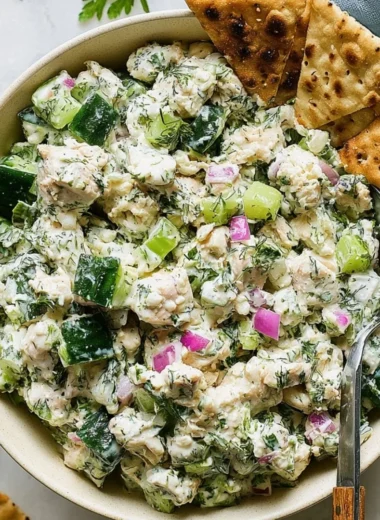 Tzatziki chicken salad with fresh vegetables and creamy dressing